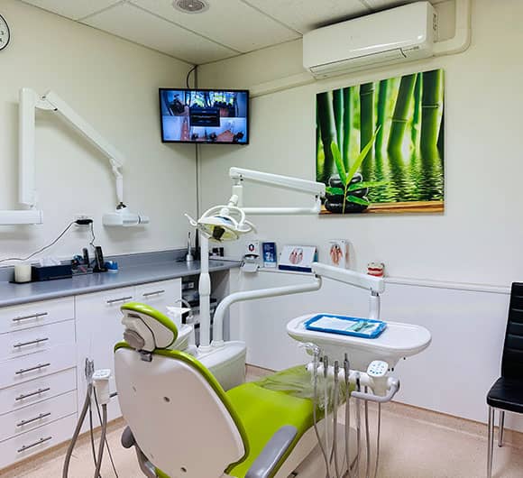 "Welcome to Tooth-n-Gum Dental"